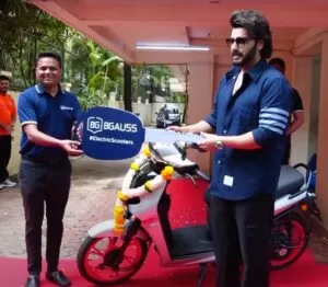 Arjun Kapoor bought BGauss RUV 350